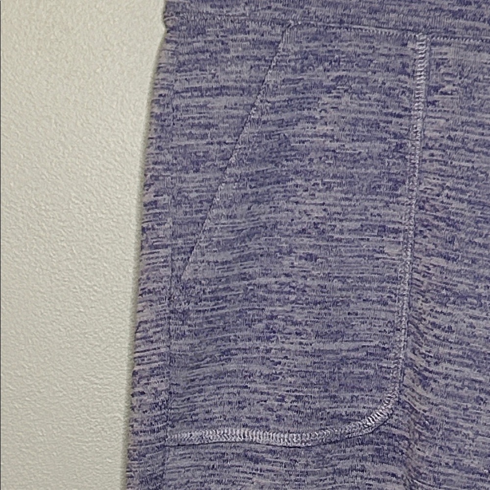 Talbots Blue Heathered Comfy Relaxed Knit Capris, Medium - Picture 2 of 5